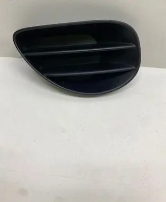 Toyota Yaris Front fog light trim/grill 814810D010