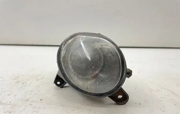 Volkswagen PASSAT B5.5 Front fog light
