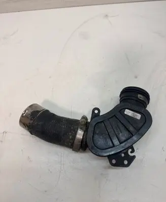 Intercooler hose/pipe
