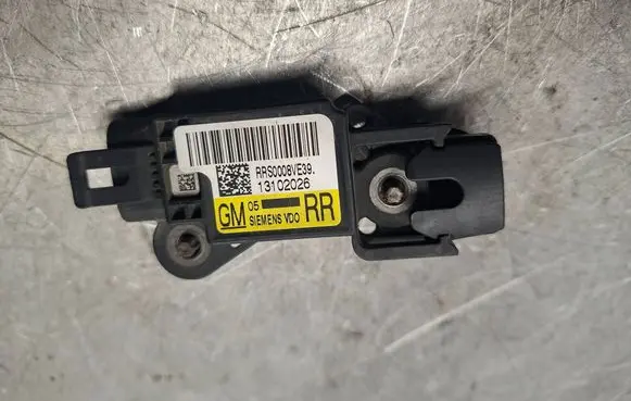Opel Signum Airbag deployment crash/impact sensor 13102026