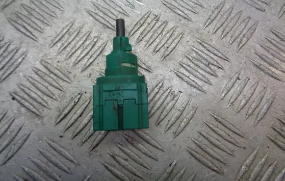 Skoda Octavia Mk1 (1U) Brake pedal sensor switch 1C0945511A