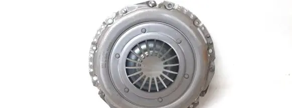 Opel Insignia A Pressure plate 3082001704