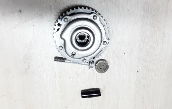Opel Insignia A Camshaft pulley/ VANOS F34735120