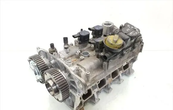 Volkswagen Golf Cross Engine head 05E103404F