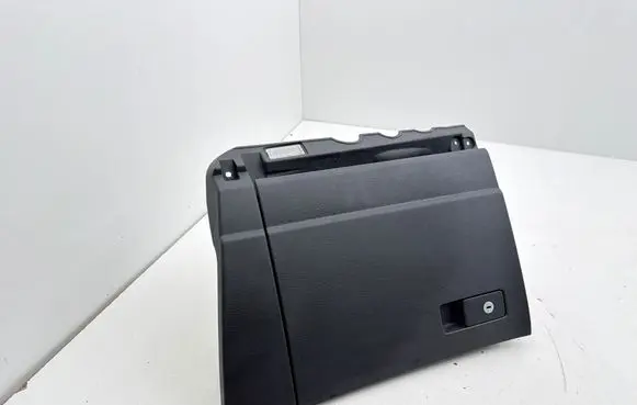 Seat Alhambra (Mk2) Glove box 7N1857114 7N1857097