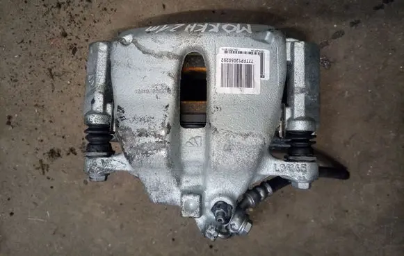 Opel Mokka X Front brake caliper L94145