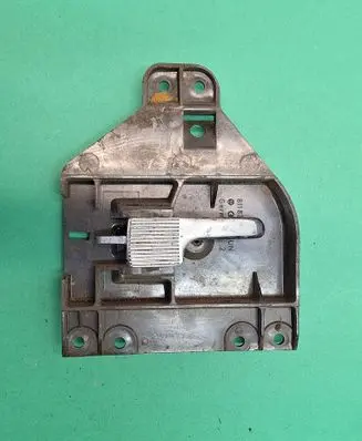 Audi 80 90 B2 Front door interior handle 811837710