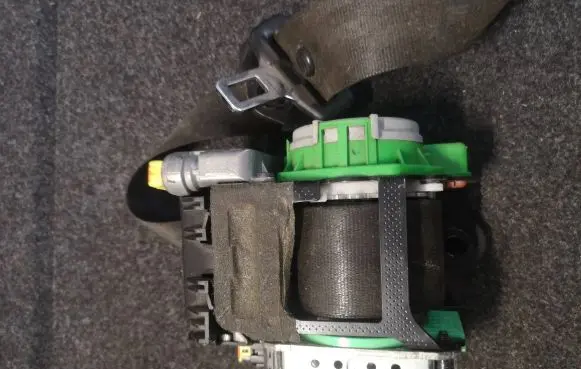 Audi A4 S4 B8 8K Front seatbelt 8K1857705J