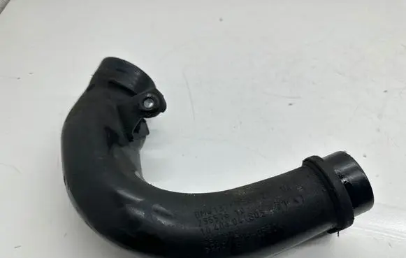 BMW 5 F10 F11 Air intake duct part 7583727 1040404S3