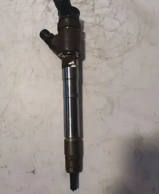 Jeep Grand Cherokee Fuel injector 0445110523