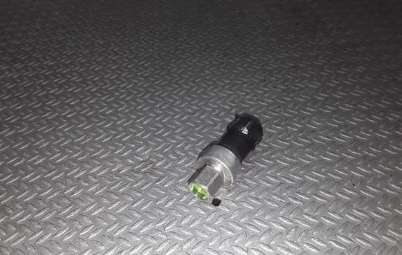 Ford Grand C-MAX Air conditioning (A/C) pressure sensor 