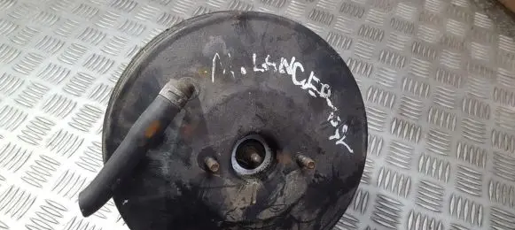 Mitsubishi Lancer Brake booster 83403103 834-03103