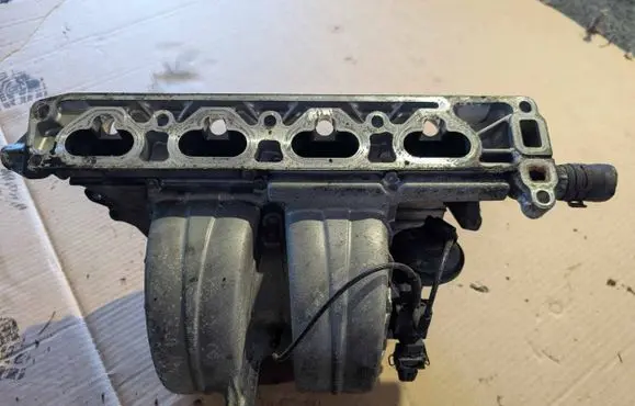 Opel Astra H Intake manifold 90536060 604081502806