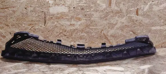 Mercedes-Benz E C207 W207 Front bumper lower grill A2078851923