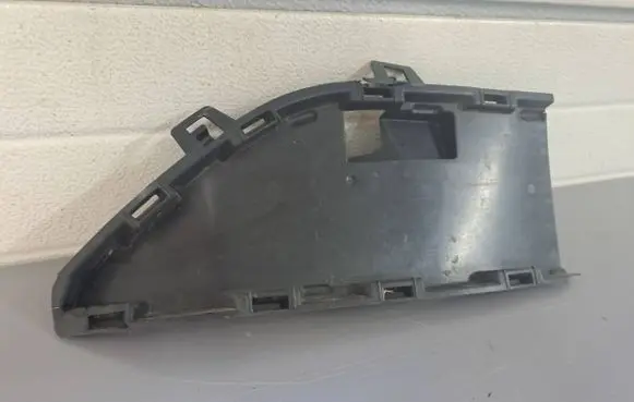 Dacia Sandero III Front bumper lower grill 601966598R MRM011922