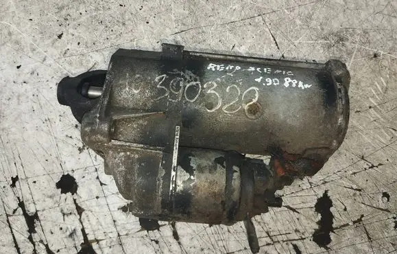 Renault Scenic II - Grand scenic II Starter motor D7R49 09Z1B
