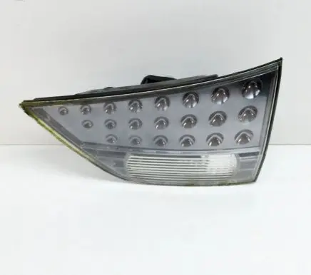 Mitsubishi Outlander Tailgate rear/tail lights