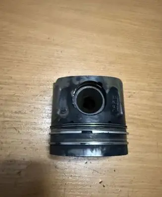 SsangYong Rexton Piston 6710301317