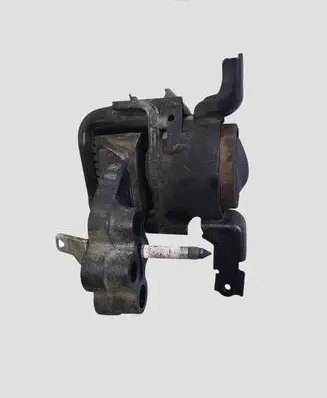 Toyota Avensis T270 Engine mount bracket