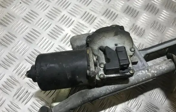 Ford Mondeo MK II Wiper motor