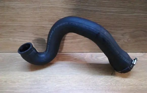 Peugeot 807 Intercooler hose/pipe 75030278