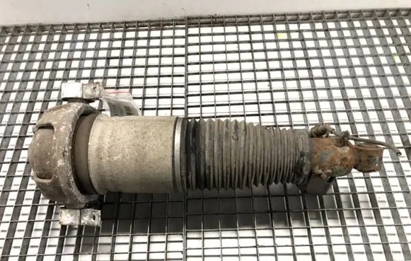 Rear shock absorber/damper