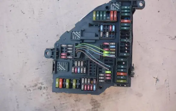 BMW 5 F10 F11 Fuse box set