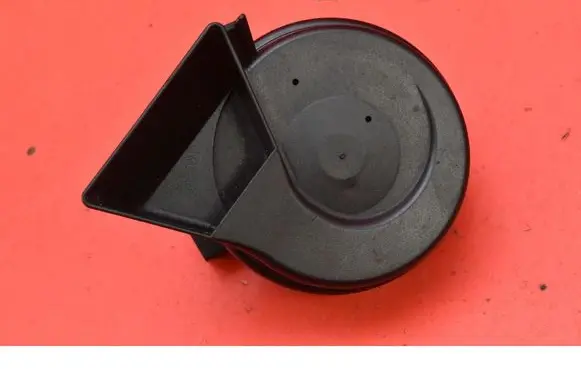 Audi A8 S8 D3 4E Horn signal 4E0951221B