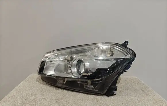 Nissan Qashqai Headlight/headlamp 26060BR03B 1EL01033511