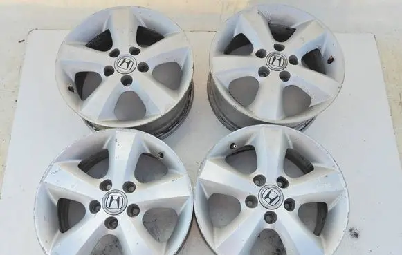 Honda FR-V R16 alloy rim 
