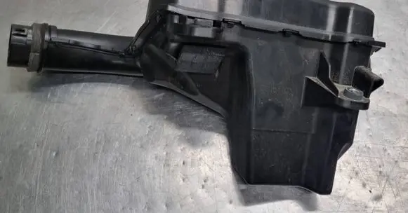 Intake resonator