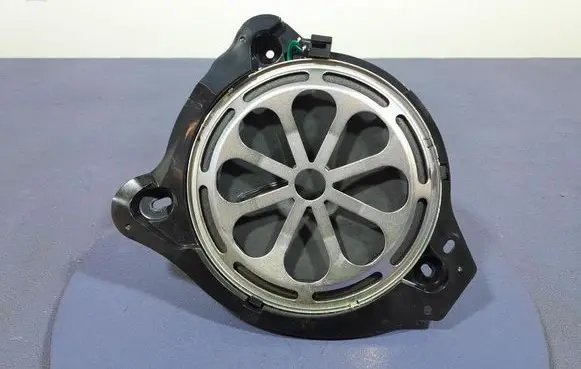 Mercedes-Benz GLC X253 C253 Subwoofer speaker A2058201400