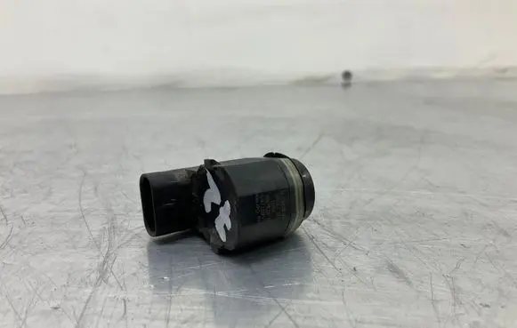 BMW 7 F01 F02 F03 F04 Parking PDC sensor 9173106