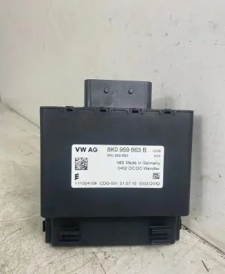 Audi A5 Voltage converter/converter module 8K0959663B 8K0959663 111004109