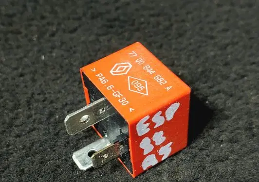 Renault Espace IV Other relay 7700844682A PA66GF30