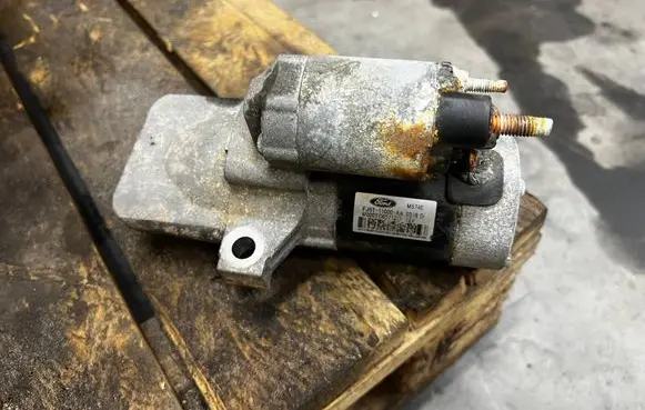 Ford Fusion II Starter motor FJ5T-11000-AA FJ5T11000AA