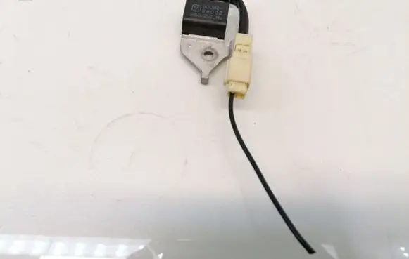 Toyota Avensis T250 Sensor 9008088002