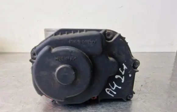 Audi A4 S4 B5 8D Throttle valve 078133063AK