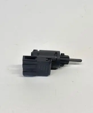 Volkswagen Golf IV Brake pedal sensor switch 1J0945511D 14008 19322000