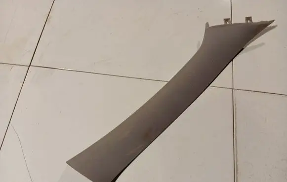 Volvo S40 (C) pillar trim 