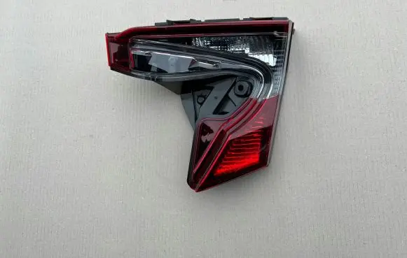 Toyota C-HR I Tailgate rear/tail lights 81590F4120