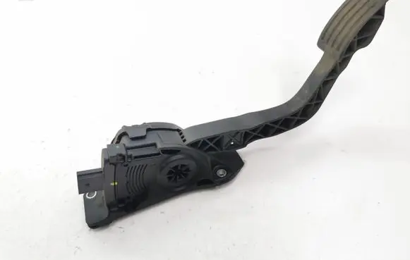 Ford C-MAX II Accelerator throttle pedal AV619F836BB 6PV01036836