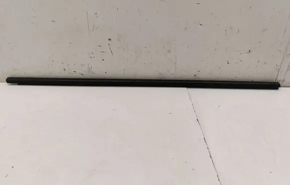 Volkswagen Taigo Front door glass trim molding 