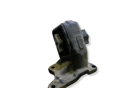 Jeep Wrangler Engine mount bracket 