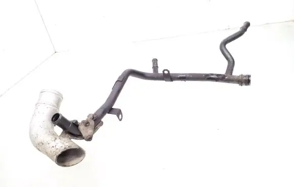 Volkswagen PASSAT B6 Engine coolant pipe/hose 03G121065H