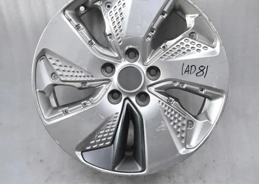 Hyundai Kona I R17 alloy rim 