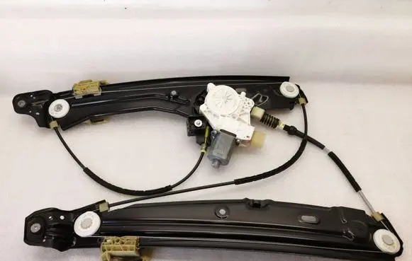 BMW 7 F01 F02 F03 F04 Front door window regulator with motor 0130822514