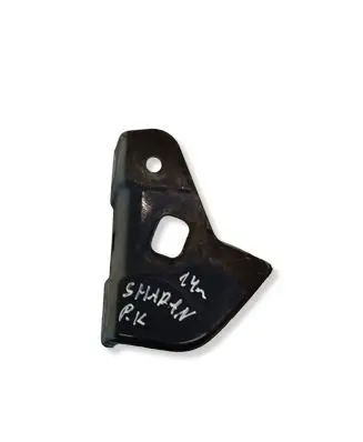 Volkswagen Sharan Fender mounting bracket 