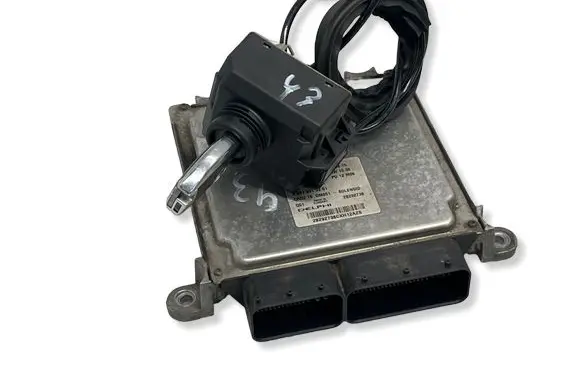 Mercedes-Benz E W212 Engine ECU kit and lock set A6519005301 A6519013301 A2125450308