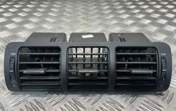 Mercedes-Benz ML W163 Dash center air vent grill A1638300054